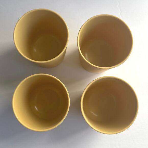 Vintage Tupperware Tumblers 6 oz. Juice Cups Harvest Gold #1251 - Picture 4 of 4